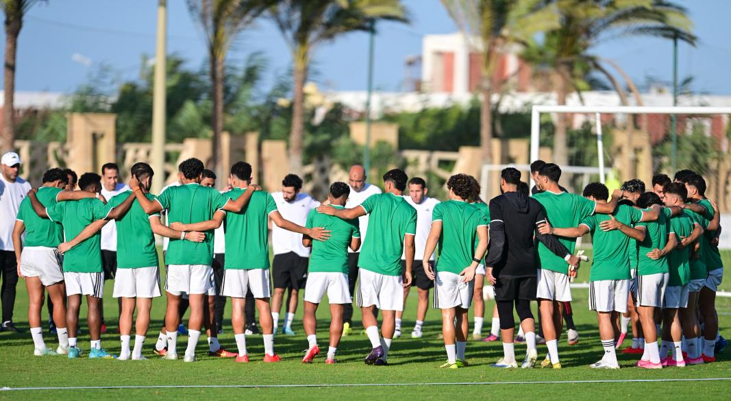 فريق المصرى