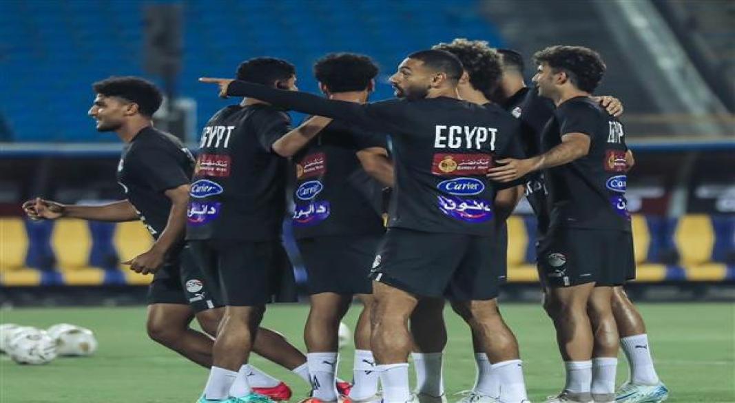 بعثة الفراعنة تغادر القاهرة